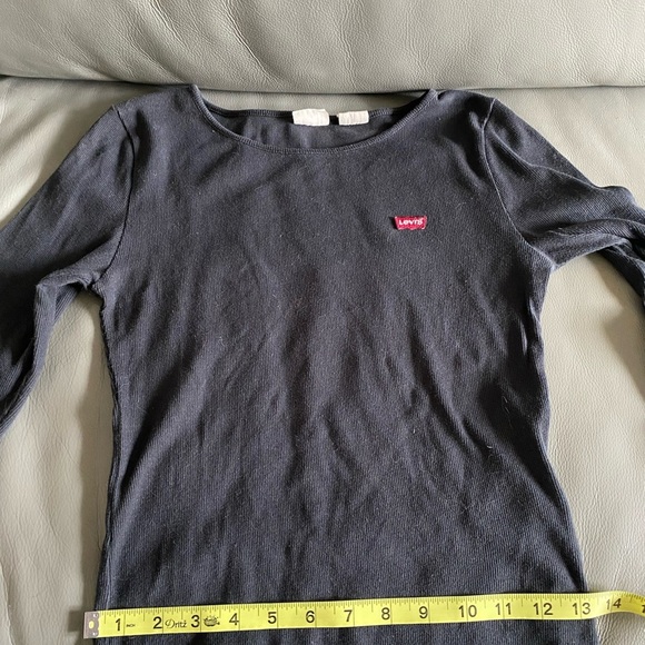 Levi’s | ribbed long sleeve shirt. XS - Picture 8 of 9